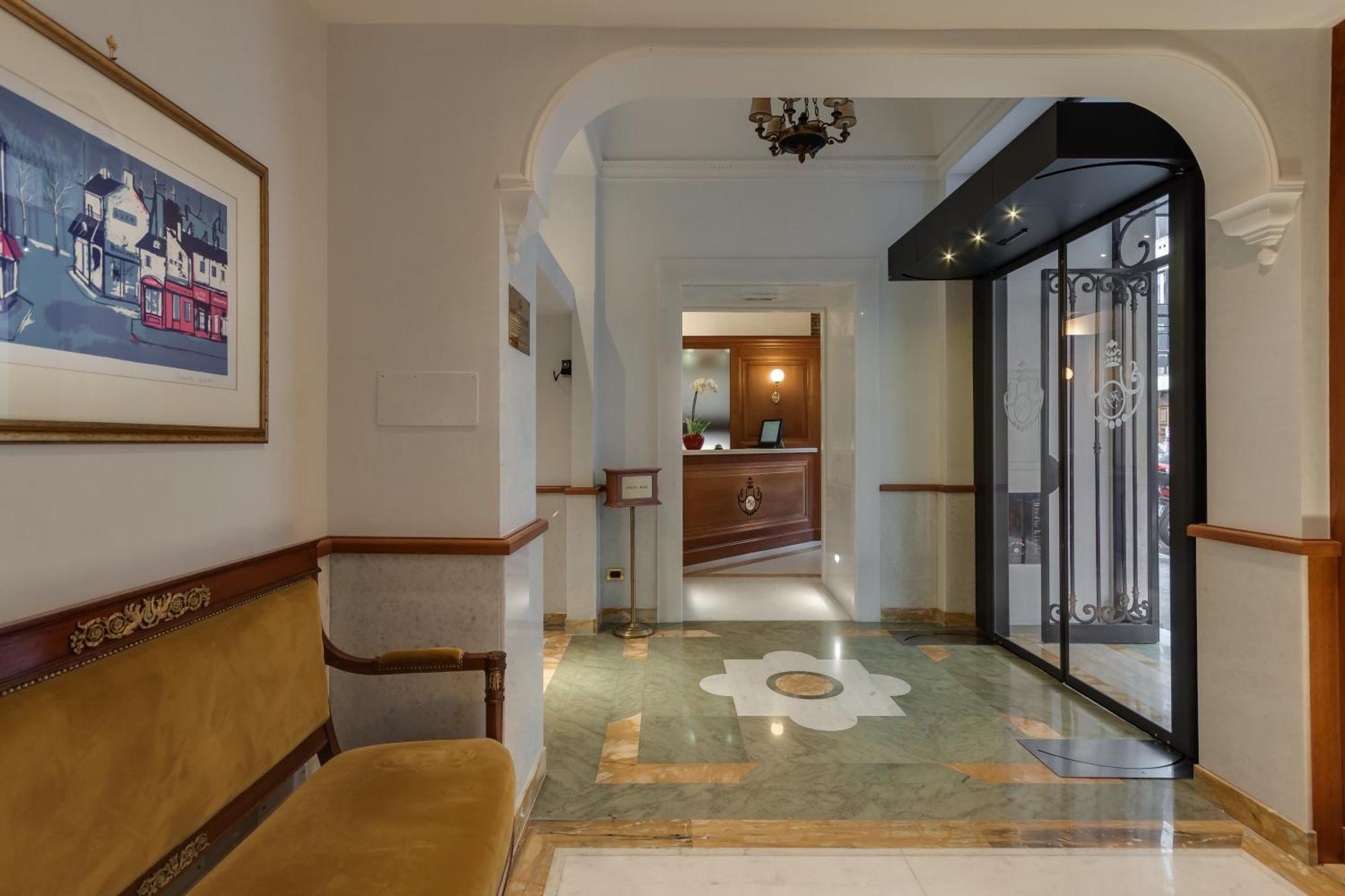 Hotel Borromeo Esterno foto