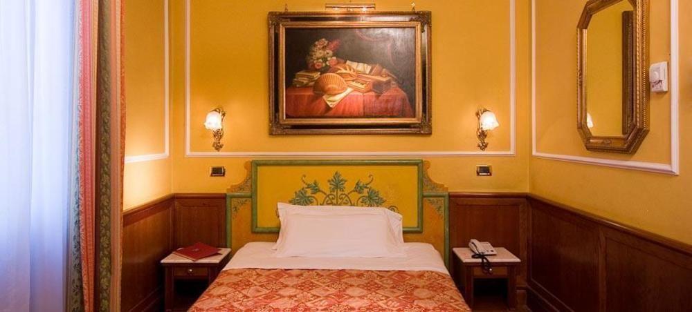 Hotel Borromeo Esterno foto
