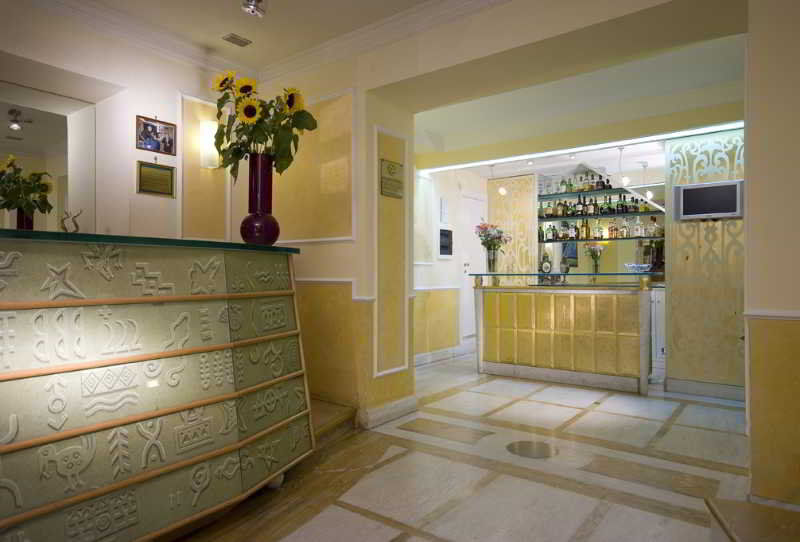 Hotel Borromeo Esterno foto