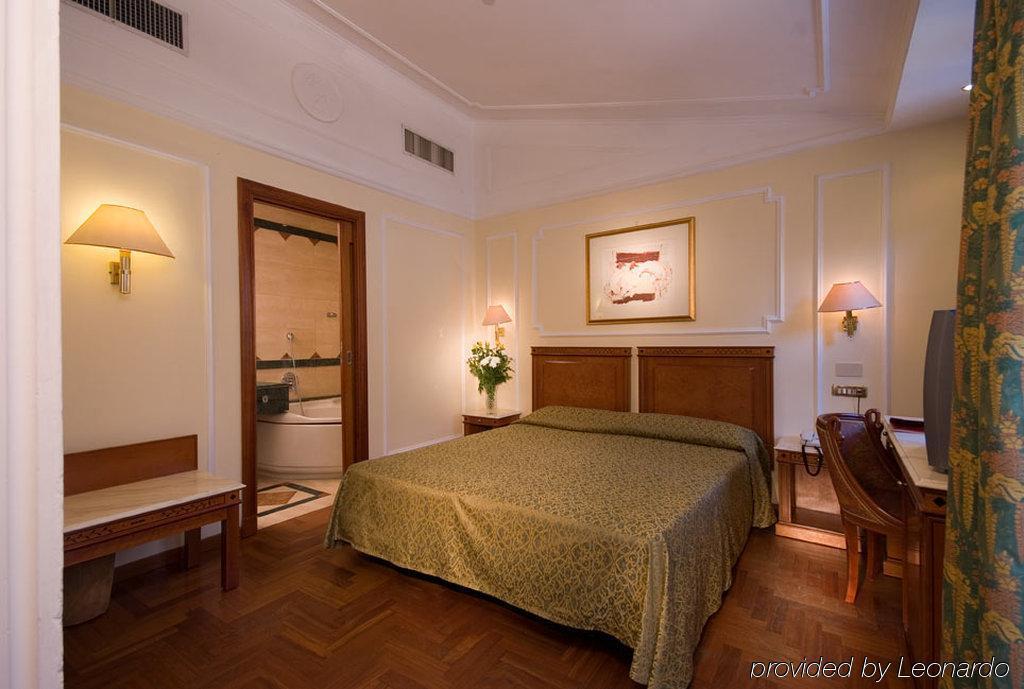 Hotel Borromeo Esterno foto